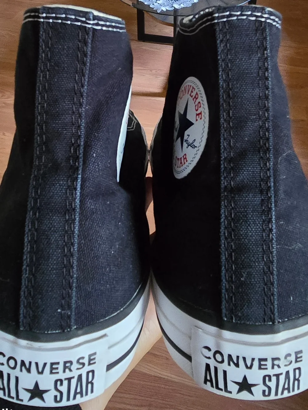 Unisex Sz 12 Men's/14 Women's CONVERSE CTAS HI Black Casual Shoes - Picture 4 of 7